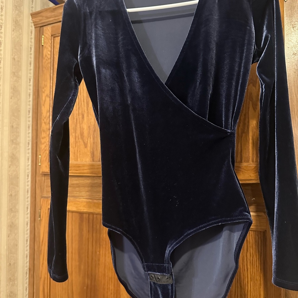 Madewell Wrapped Look Navy Velvet Bodysuit worn once XSmall